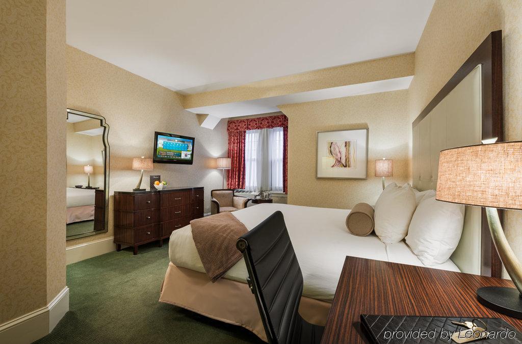 Wayne Hotel Exterior foto